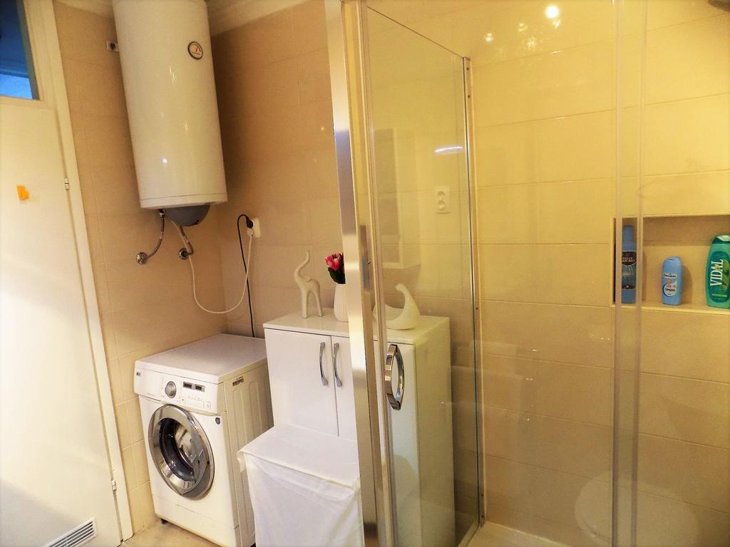 Apartment Anamarija ニヴィーチェ エクステリア 写真